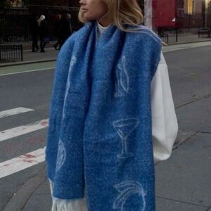 Yellow the Label Girl Dinner Scarf Blue Blanket Scarf- NWT